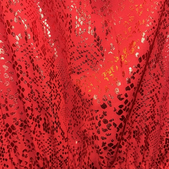 Michael Michael Kors Red Dress Long Sleeve/Cold Shoulder Flounce Hem EUC SZ LRG - Picture 11 of 11